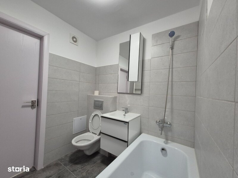 Mosilor et 2 decomandat - metrou 5 min bl.1980